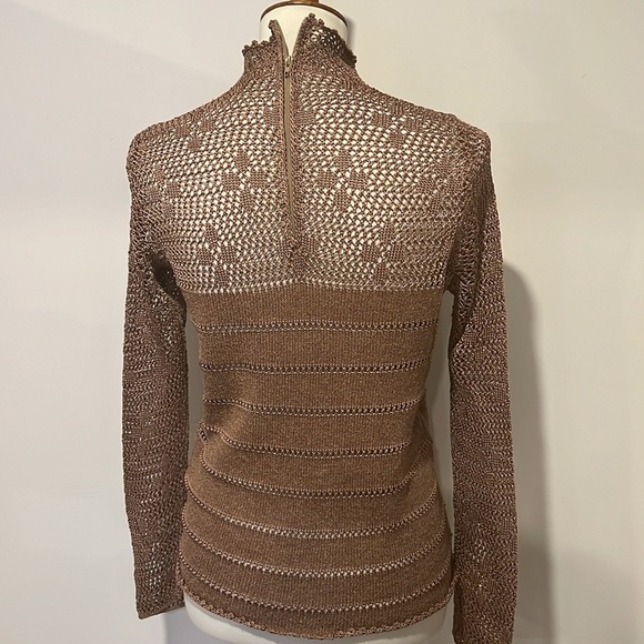 Hand knitted lace blouse with zipper and back, handmade handcrafted mastery - Picture 7 of 13